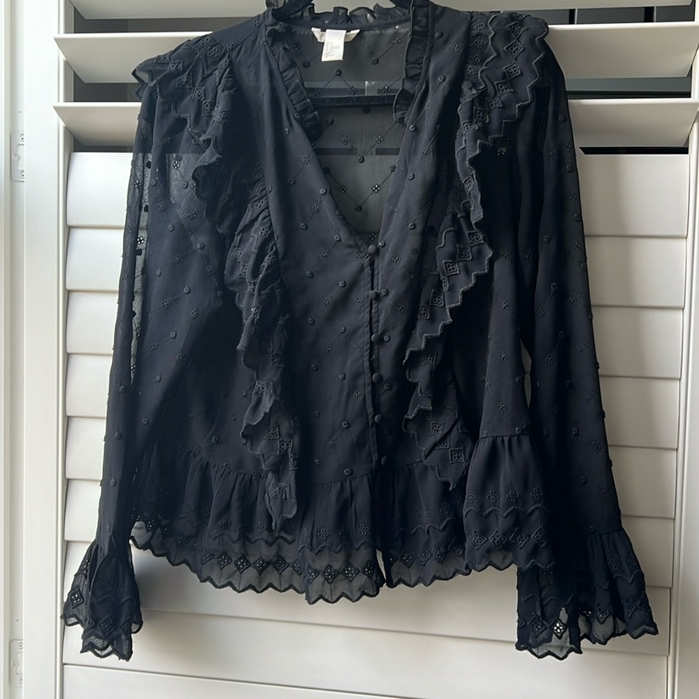 H&M embroidered top
